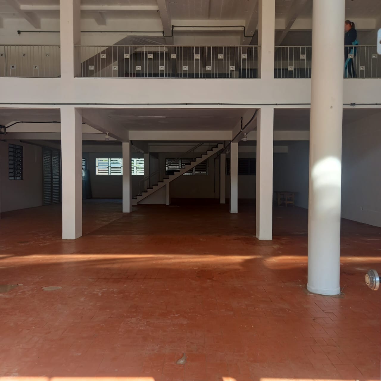 Térreo com mezanino